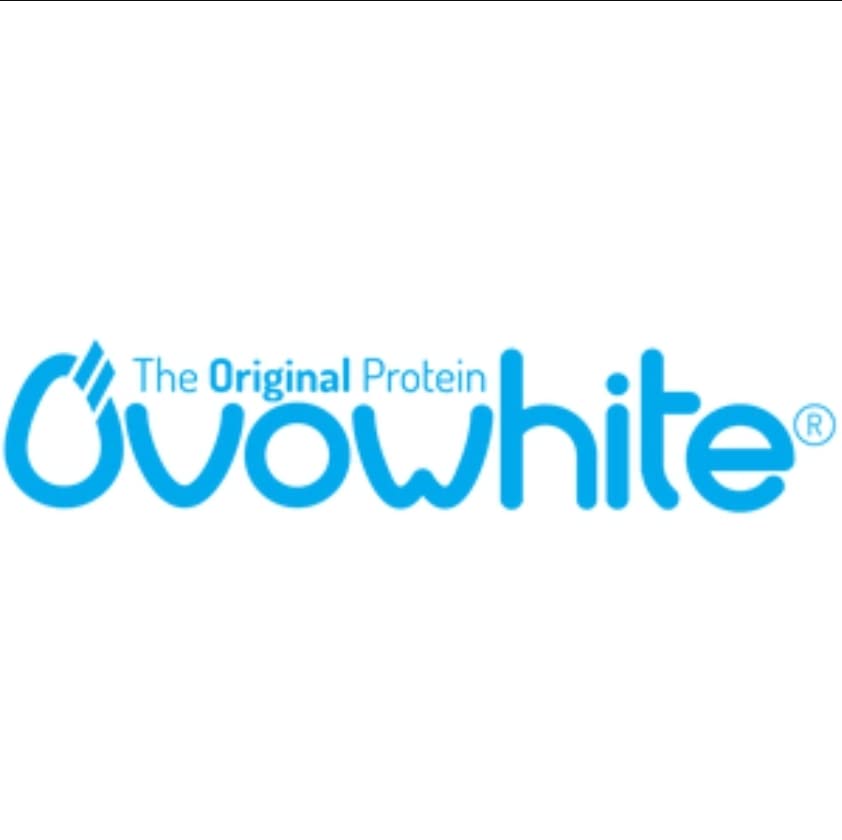 Ovowhite 100% Egg Protein Shake Lactose Free/Gluten Free/Sugar Free - Proteine in Polvere Isolate dell'Uovo Istantanea (Cookies & Cream, 800 g)