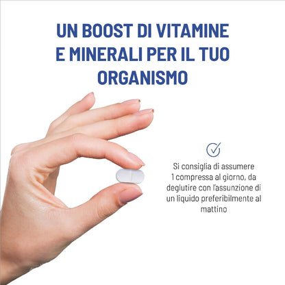 equilibra Integratori Alimentari, Multivitamine e Minerali, a base di 12 Vitamine e 6 Minerali con Luteina, Indicato per Diete Povere di Minerali e Vitamine o Aumentato Fabbisogno, 60 Compresse