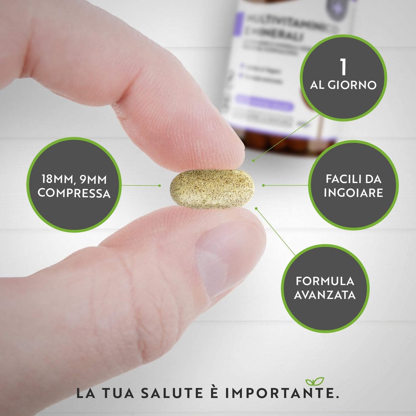 Multivitaminico e Minerali - 365 Compresse Vegane (Fornitura di 1 anno) - Multivitaminico Completo con 26 Vitamine e Minerali Essenziali - Integratore Multivitaminico Uomo e Donne - Nutravita