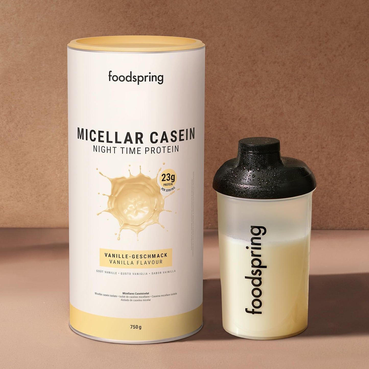 foodspring Caseina micellare per recupero notturno - Caseine proteine favorisce crescita e recupero muscolare - 23g di proteine caseina per frullato e senza zucchero (750g | Cioccolato)