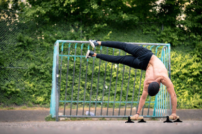 PULLUP & DIP Parallele in Legno, Parallettes Basse o Medie con Maniglie Ergonomiche, Barre Parallele Maniglie per Flessioni per Calisthenics e Corpo Libero